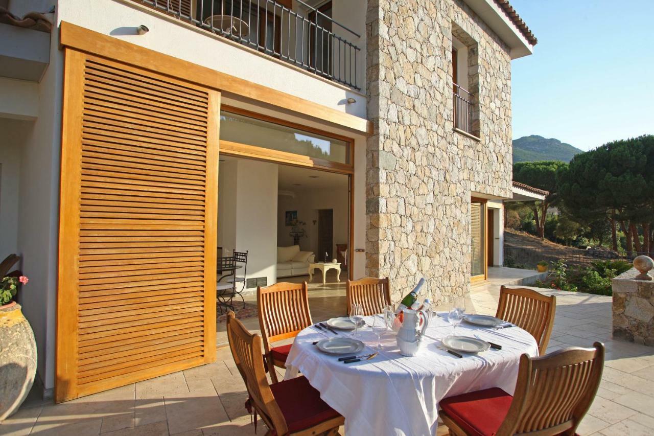קאלבי La Ghisonaise Maison D'Hotes מראה חיצוני תמונה