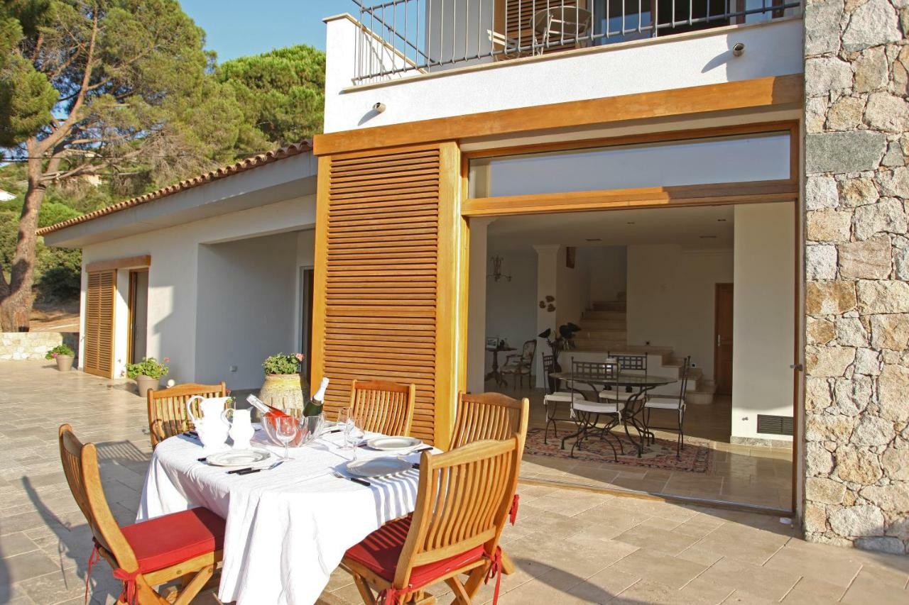 קאלבי La Ghisonaise Maison D'Hotes מראה חיצוני תמונה