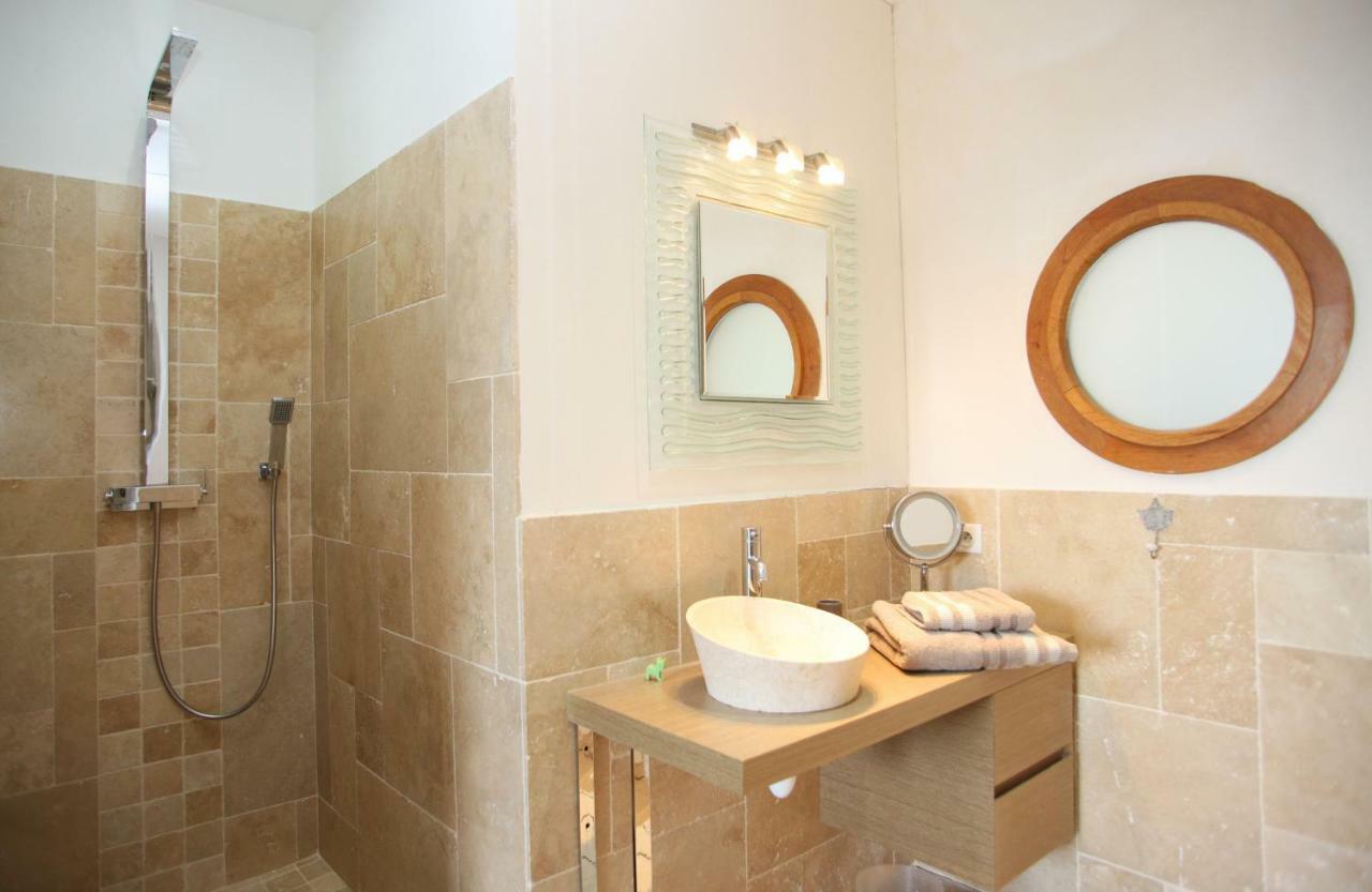קאלבי La Ghisonaise Maison D'Hotes מראה חיצוני תמונה